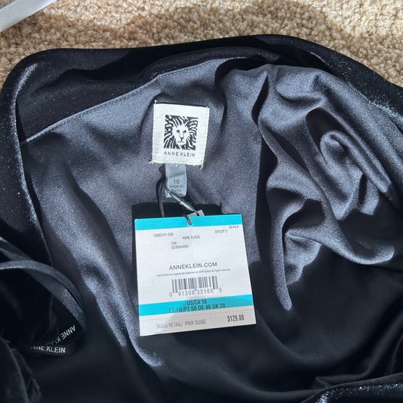 NWT Anne Klein One-Shoulder Velvet Jumpsuit - Picture 6 of 8